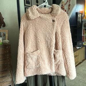 5 - Hem + Thread Sherpa Jacket